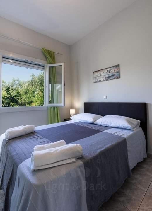 Mougkrasstudio Apartment Skala Rachoni  Ngoại thất bức ảnh